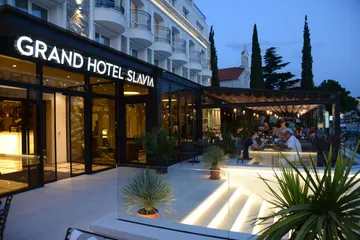 Grand Hotel Slavia, Baska Voda, Croazia (1/4)