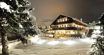Rosapetra Spa Resort, Cortina, Belluno, Italia (1/3)